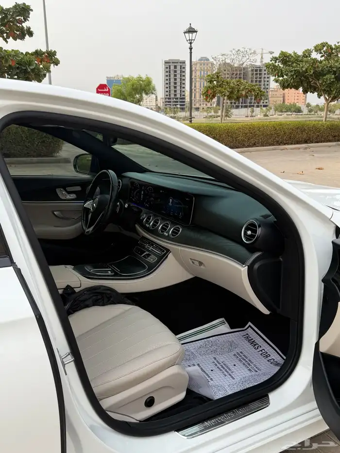 مرسيدس E350 2022 22
