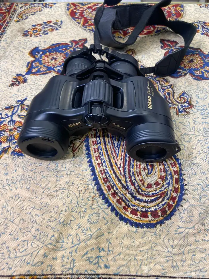 ناضور ياباني Nikon نضيف 8