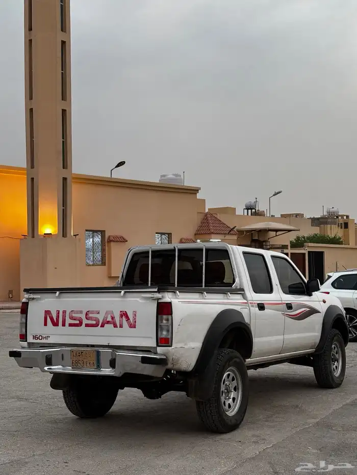 نيسان ددسن 2011 دبل 10