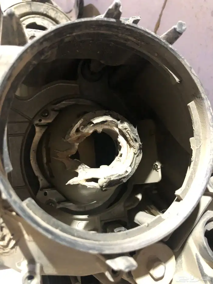 شمعة واحدة (1) سيارة وكالة اصلية 4