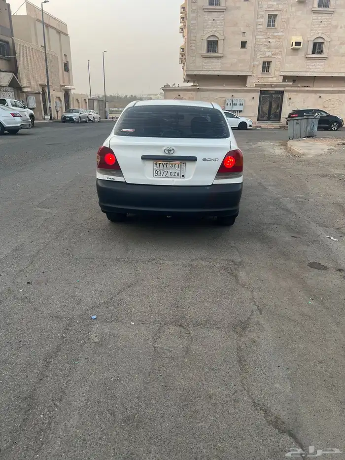 تويوتا إيكو موديل 2004 13
