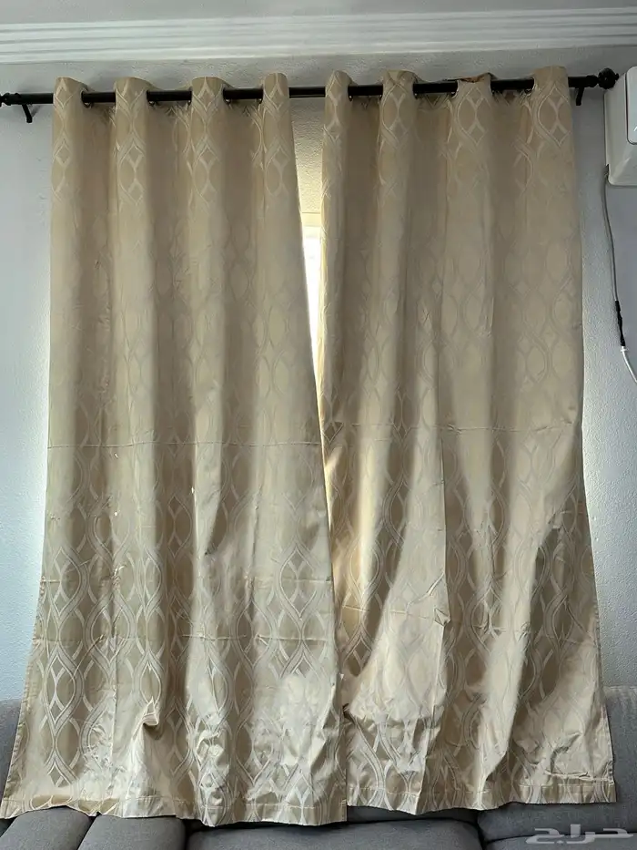 ركنه علي شكل حرف الu 3