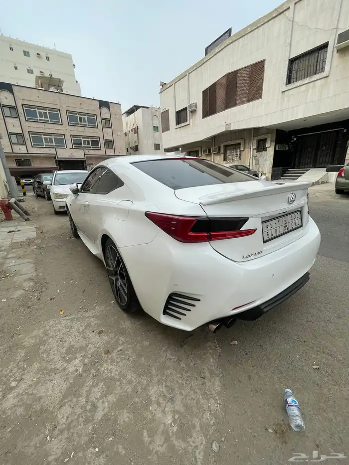 لكزس RC350 F 16