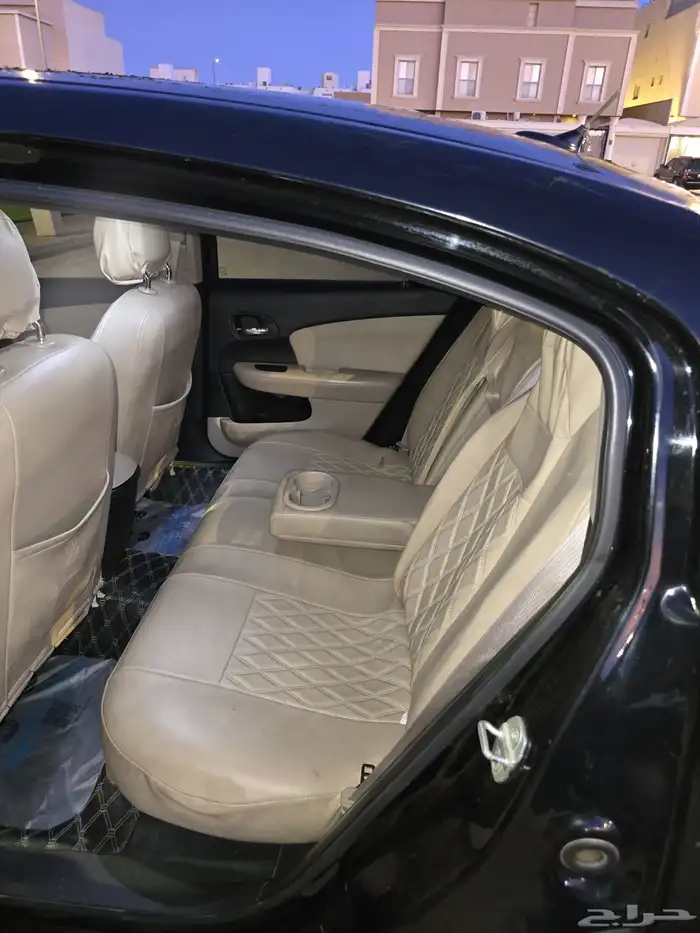 كرايسلر C200 7