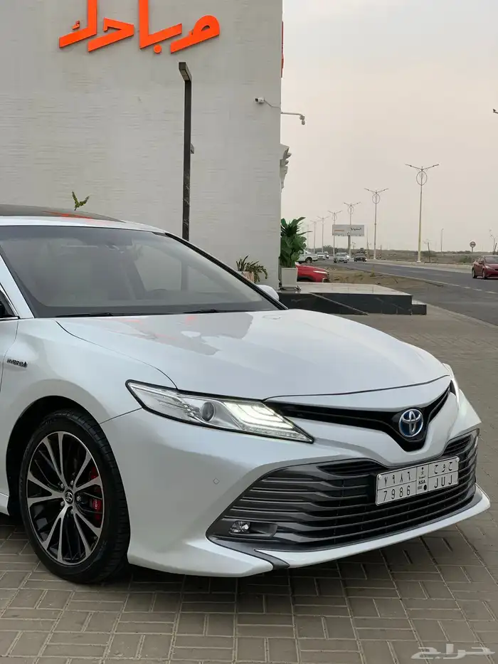 كامري قراندي هايبرد V4 فل كامل قمة النظافة 3