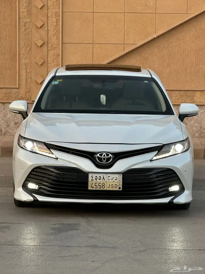 للبيع كامري فل كامل 2018 على الشرط السعر 69 الف 2