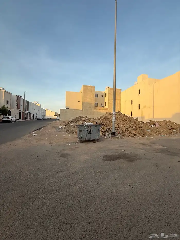 للبيع ارض في مخطط النبلاء م267 على شارعين 16م شمالي غربي 4