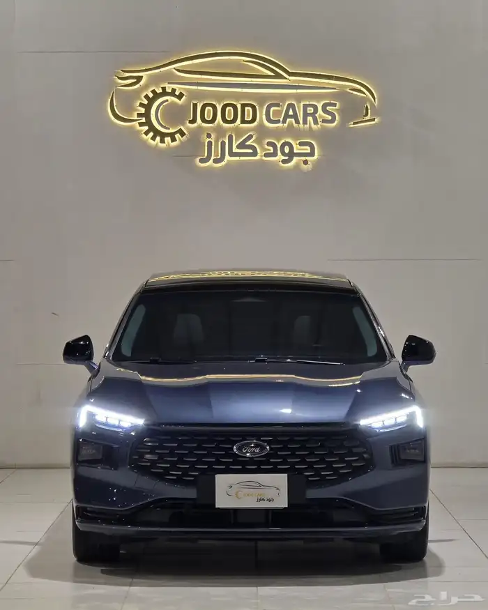 فورد تورس تيتانيوم موديل 2023 بحاله الوكاله 4