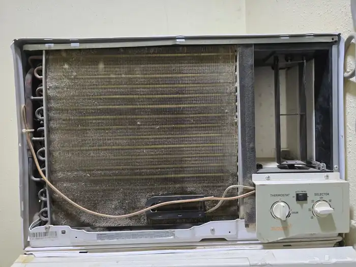 مكيفات شباك بحالة ممتازة 0