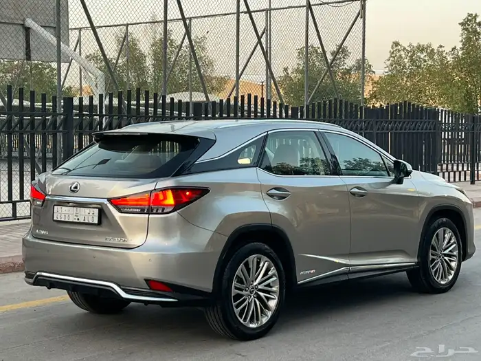 لكزس RX 450h موديل 2021 ( بحالة الوكالة ) 28