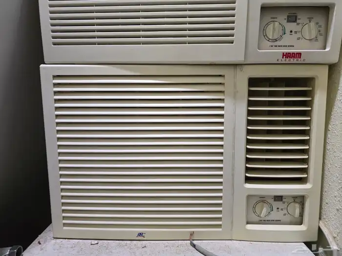 مكيفات شباك بحالة ممتازة 7