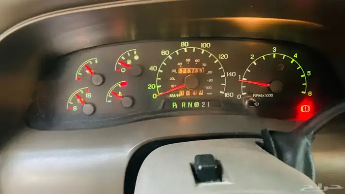 فورد اكسكيرجن مديل 2000 11