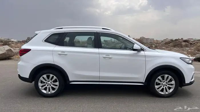 ام جي RX5 موديل 2023 شبه الجديد 5