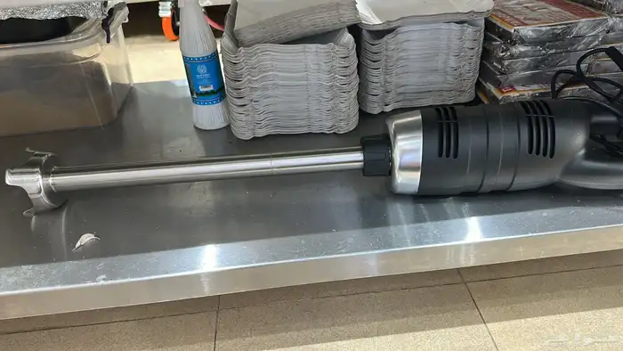 أدوات مطعم للبيع ثلاجات جهاز كاشير اجهزة قياس الزيت طاولات 0