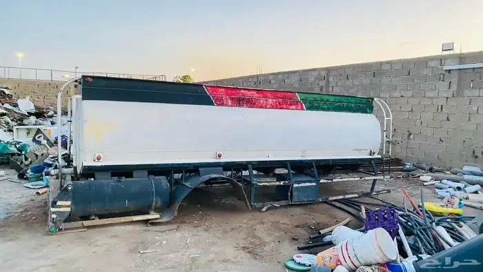 تان ي ماء الطول 6 متر مساحه تحزين 10 الف لتر 0