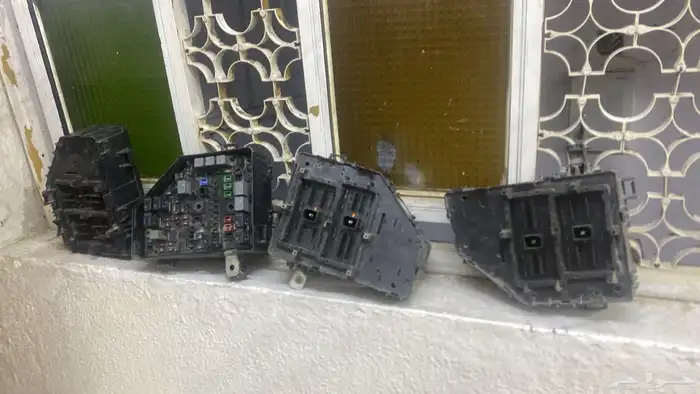 علبة فيوزات كابرس متوفره جميع الارقام والموديلات 1