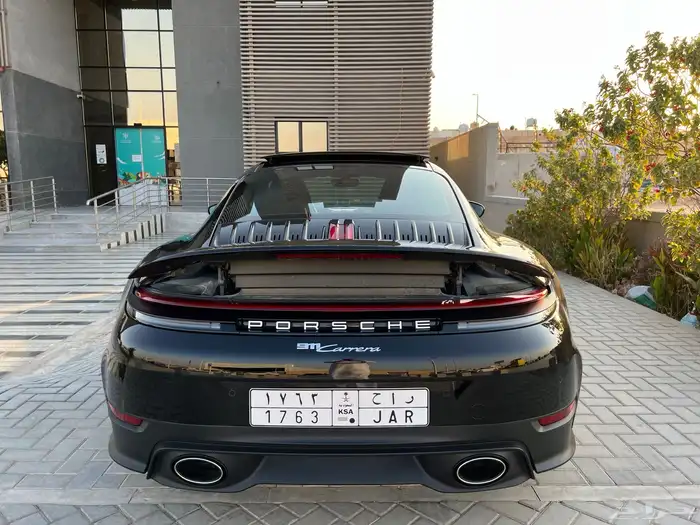 بورش كاريرا PORSCHE CARRERA 911 2025 8