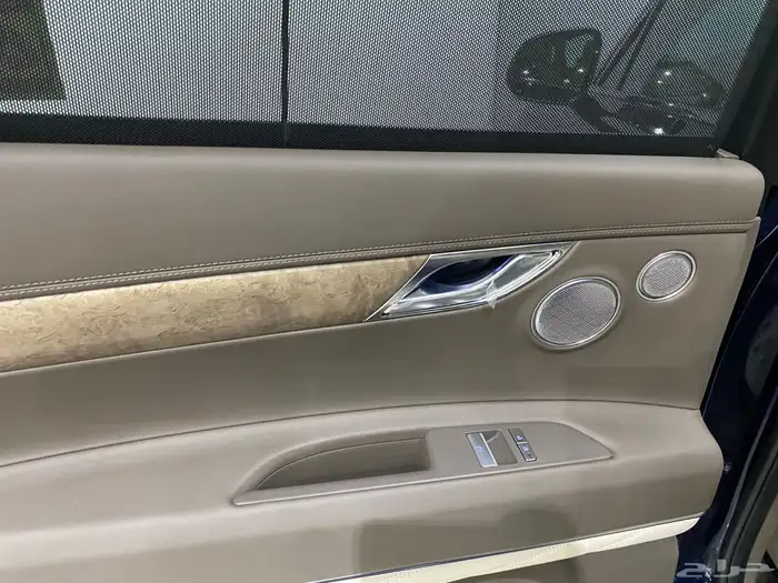 جيب جنسس GV80 رويال 2023 13