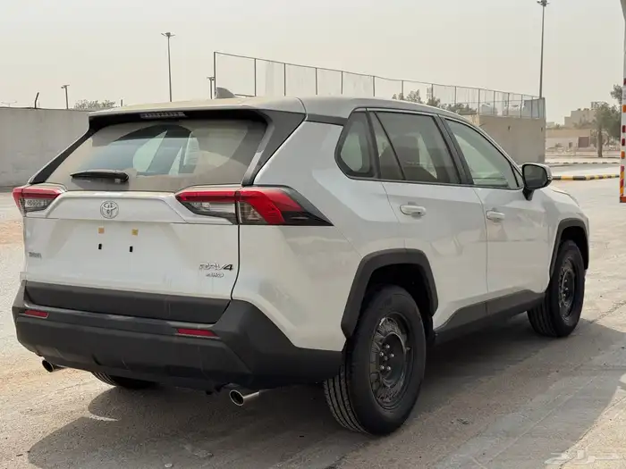 راف فور 2025 بريمي استاندر 2.500 CC كاش واقساط 6