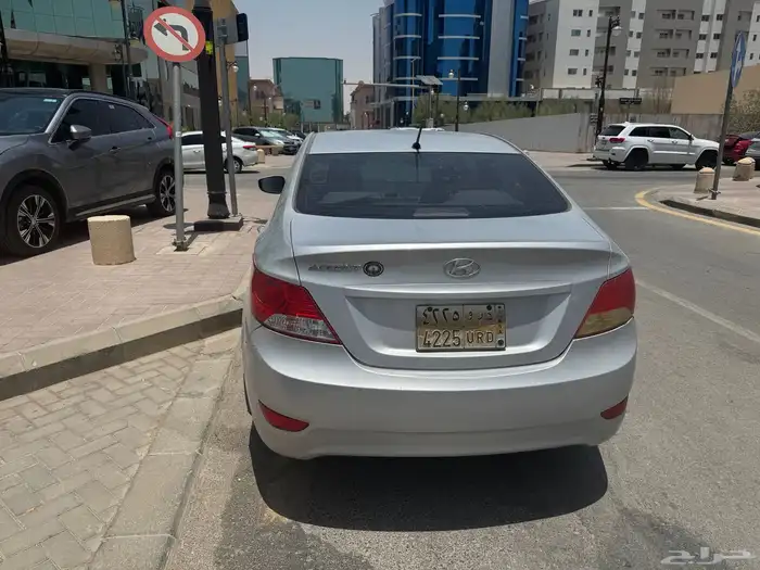 اكسنت 2018 للبيع 1