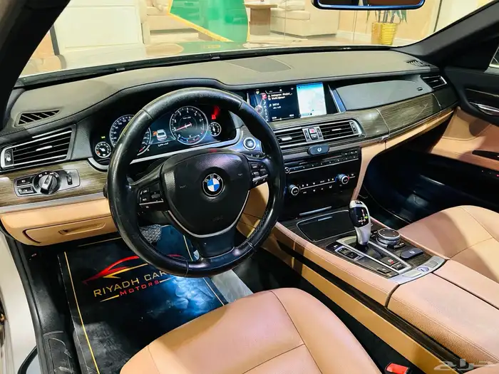 بى ام دبليو 2015 730Li V6 بحاله ممتازه 4