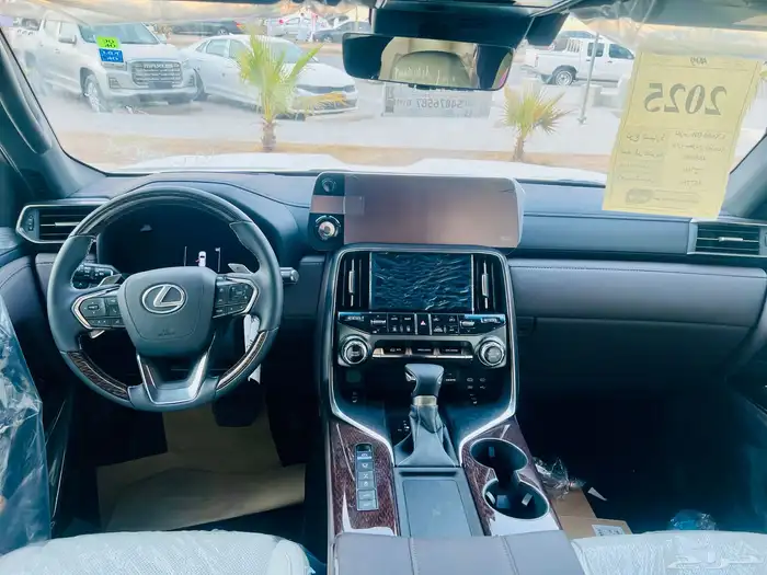 لكزس LX600 BB 2025 وارد سعودي 11