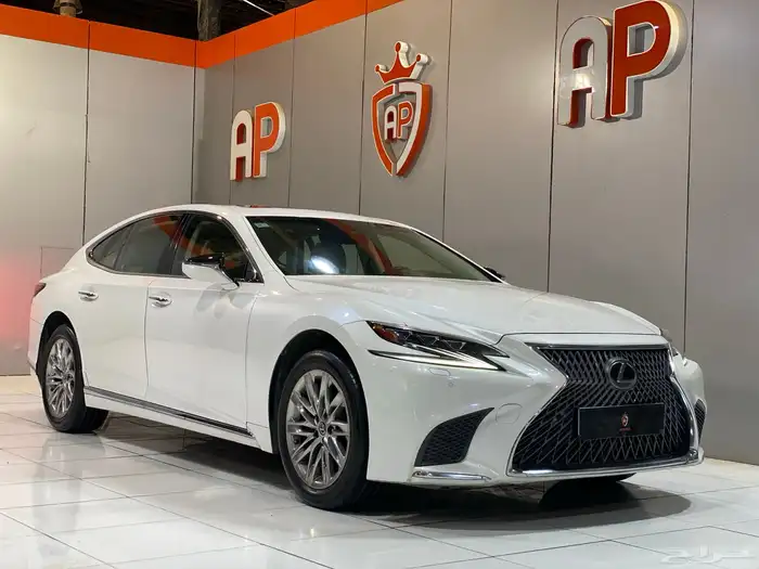 لكزس LS350 2018 بحالة نظيفة جدا 0