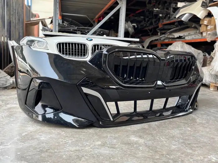 متوفر جميع صدامات المرسيدس و bmw و الاودي 14