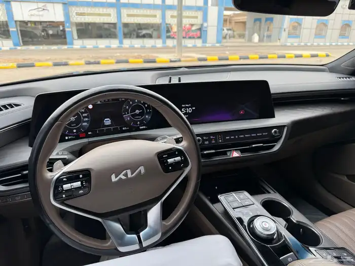 كيا K8 2022 V6 فل كامل 12