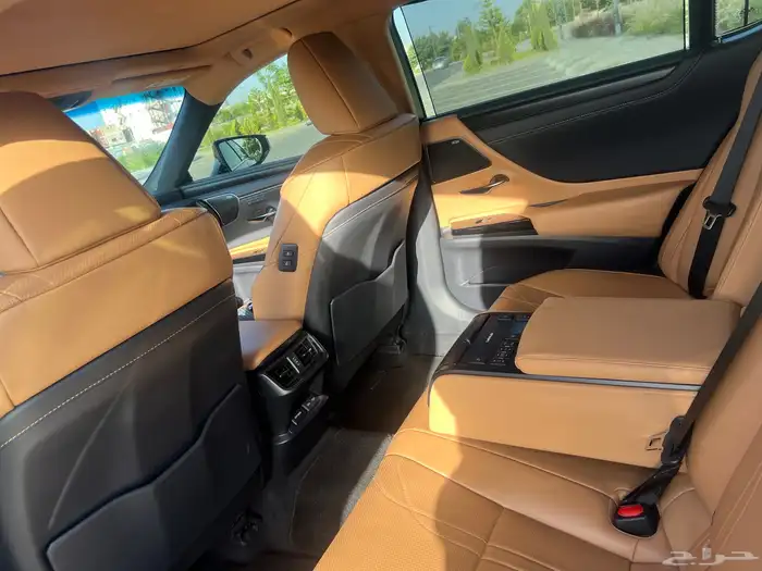 لكزس ES 350 DD موديل 2022 0