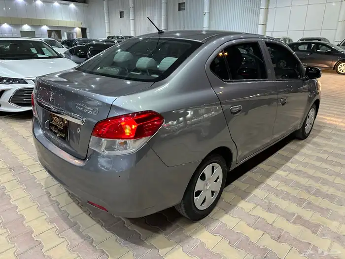 ميتسوبيشي اتراج موديل 2020 نظيف 15