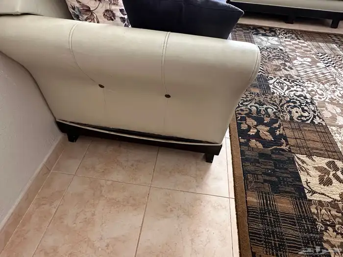 ركنه علي شكل حرف الu 6