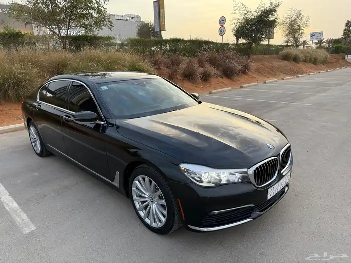 بي ام دبليو 740 Li قمة النظافة 6 سلندر 17