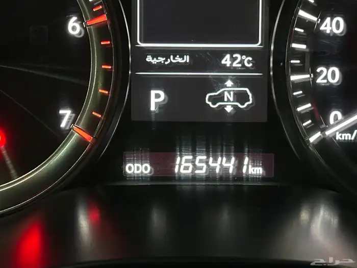 لكزس LX570 موديل 2018 فل كامل نظيف 8