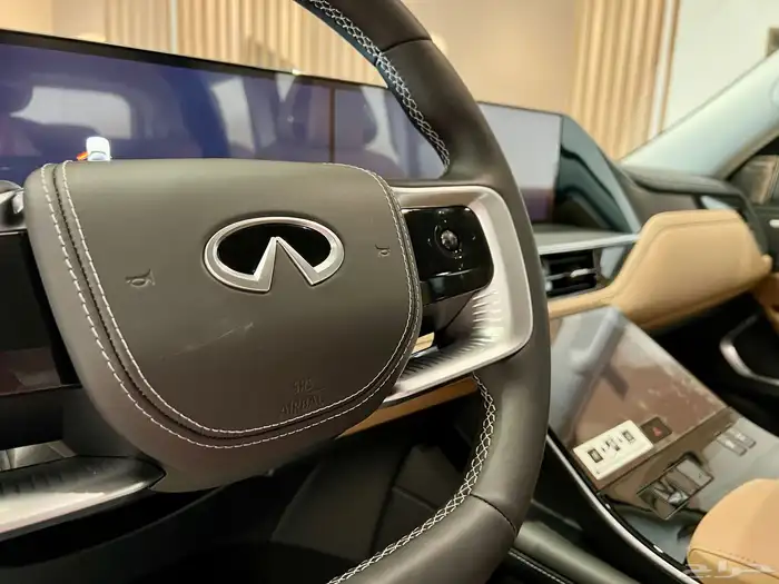إنفنيتي QX80 2025 5