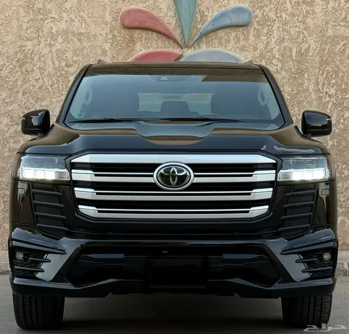 لندكروزر 2022 L5 تنفس طبيعي وارد الساير 0