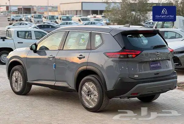 نيسان إكستريل 2025   SV نص فل بلس 10