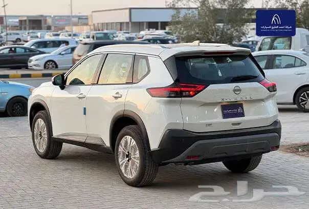 نيسان إكستريل 2025   SV نص فل بلس 3