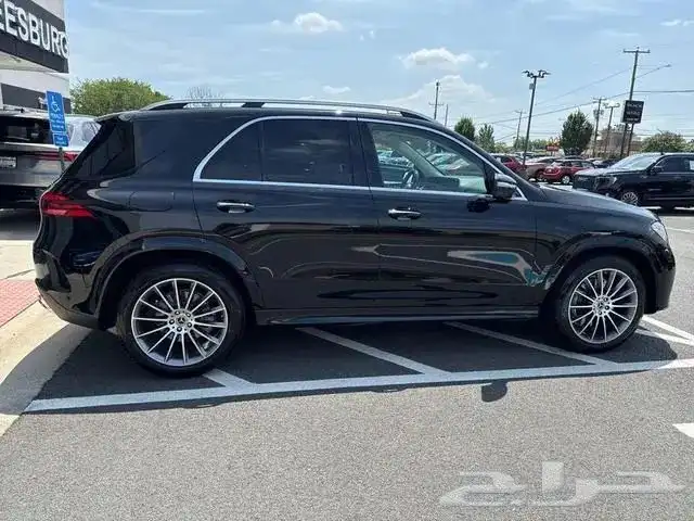 مرسيدس GLE450 2024 تخشيب داخلي بيانو بلاك 6