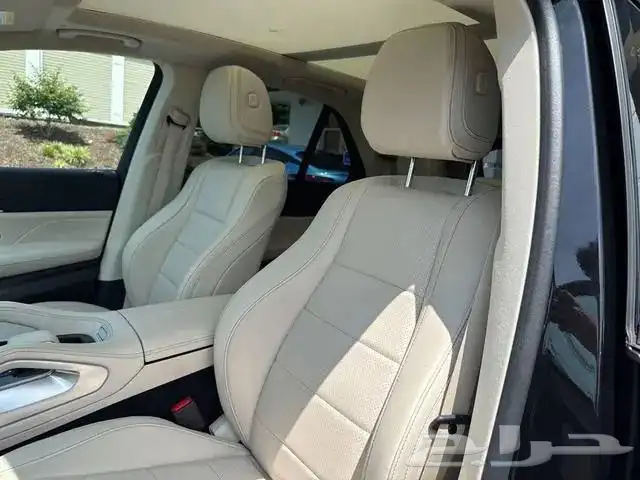 مرسيدس GLE450 2024 تخشيب داخلي بيانو بلاك 12