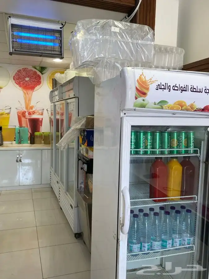 محل عصائر قائم وشغال للتقبيل 10