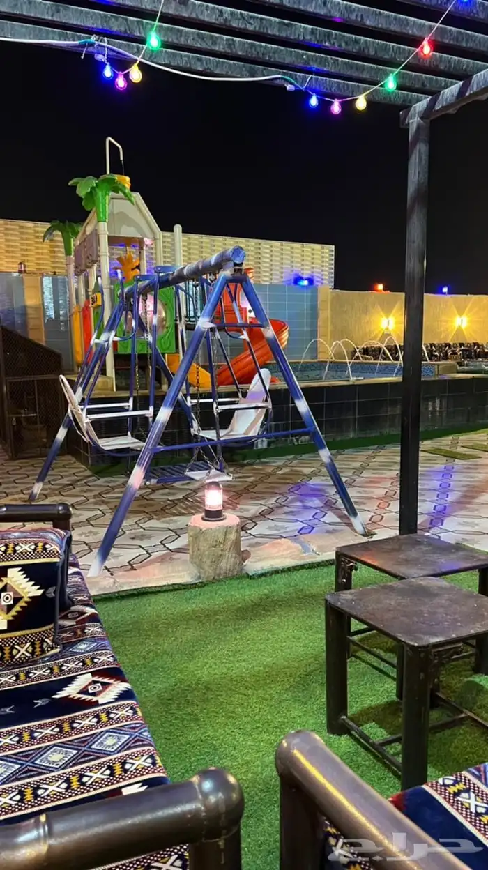 شاليه و استراحة ثلاث مسابح ملعب طائرة اسعار خاصة 9