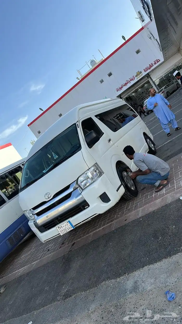 باصات للايجار 2