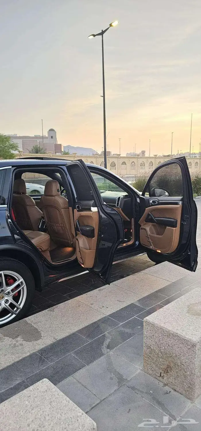 بورش كايين توربو 40
