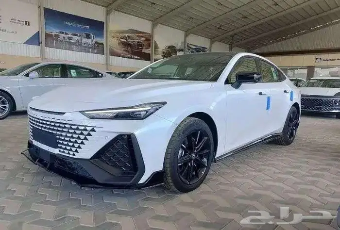 شانجان يوني في UNI V جميع الفئات 2026 اصفار 8