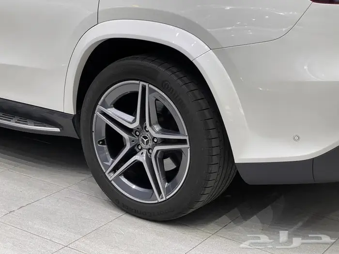 مرسيدس - جي ال اس 580 - 2021 GLS 580 8