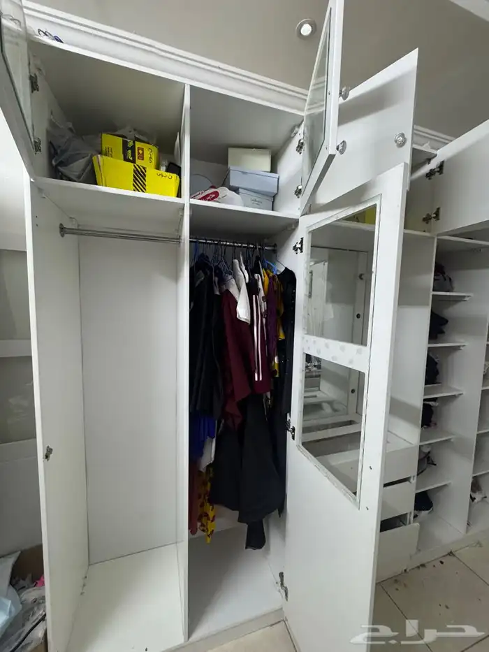 دولاب مقسم ومرتب 4