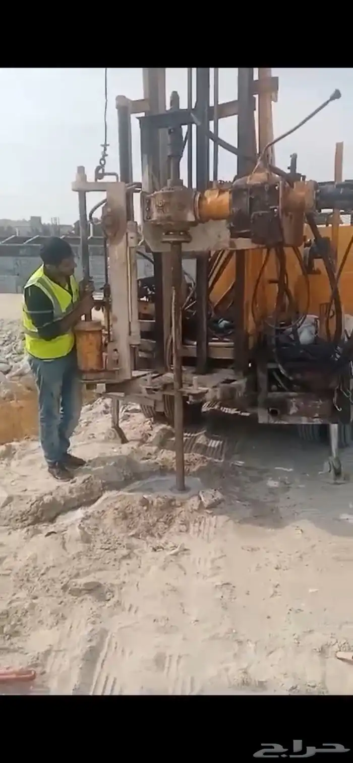 حفارة فحص تربة مع سيارة ايسوزو 0