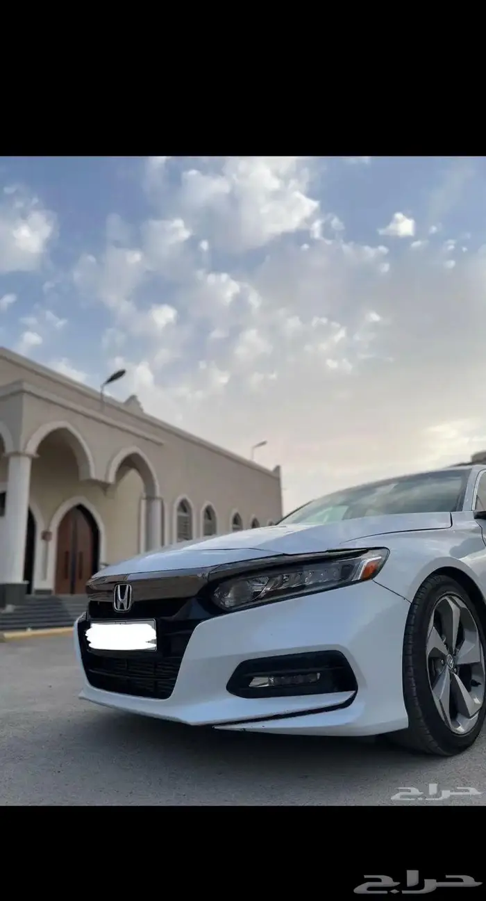 هوندا أكورد 2019 نظيف 14