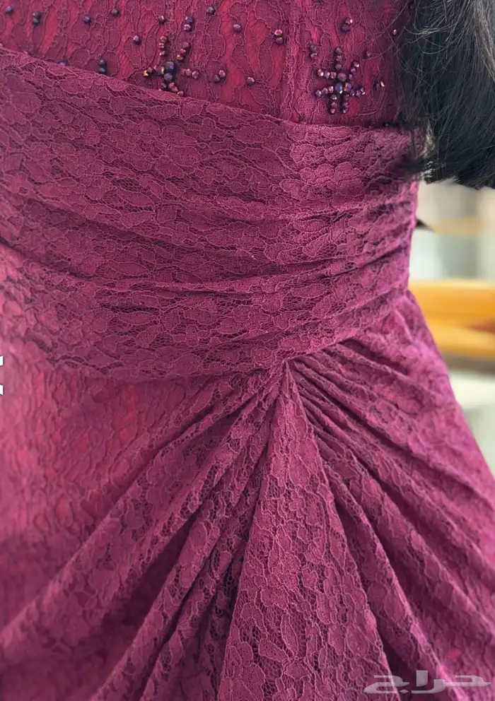 فستان سهره عنابي مقاس M المقاسات في الصور 0